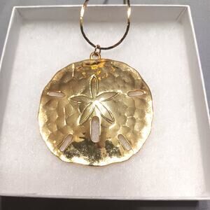 Sand Dollar Gold Tone Vintage Necklace
